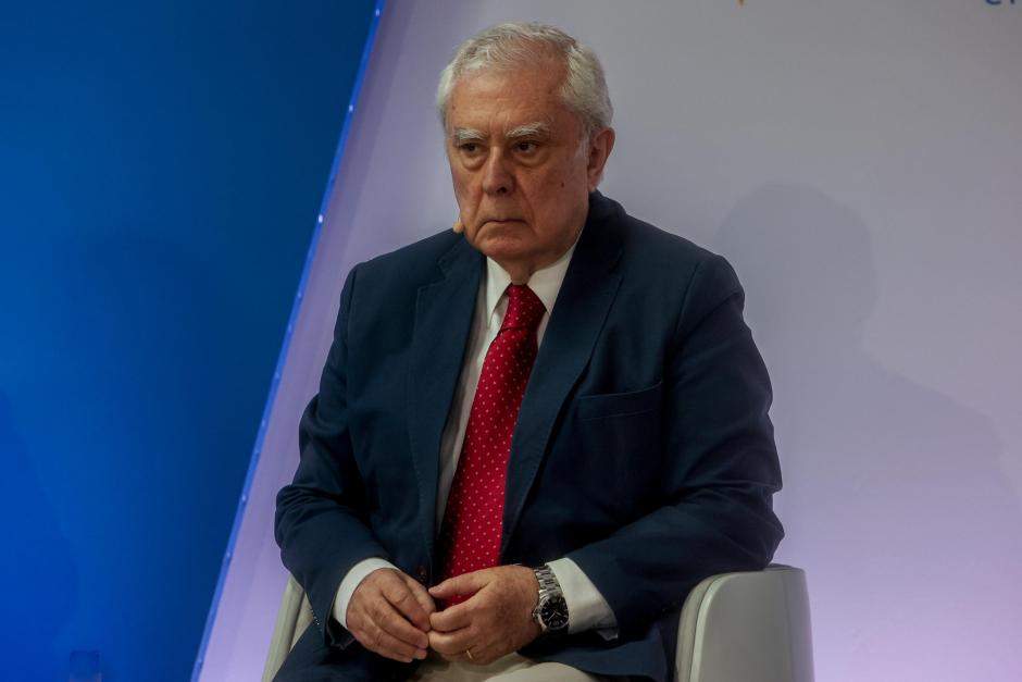 El exdiplomático Javier Rupérez, en un curso sobre la Unión Europea, en 2022