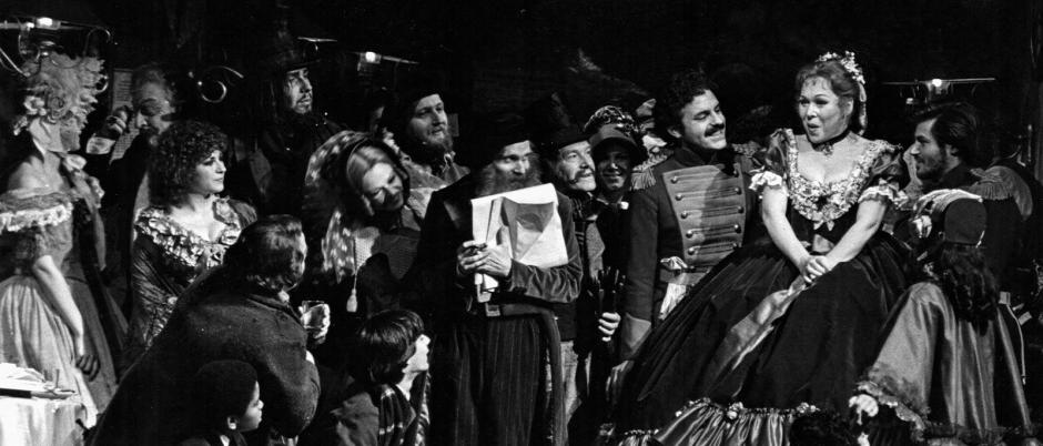 Renata Scotto representando 'La Bohème' en la Metropolitan Opera de Nueva York, en 1977