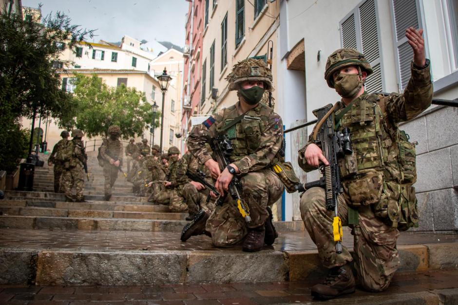 Maniobras del Ejército británico por las calles de Gibraltar en 2021