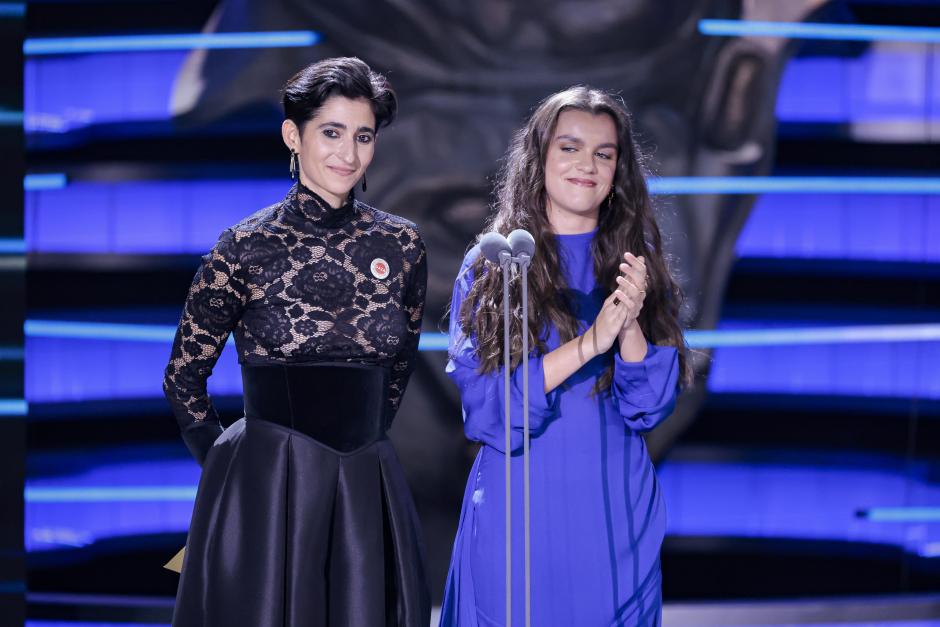 Singer Amaya Romero and Alba Flores during the 38th annual Goya Film Awards in Valladolid on Saturday 10 February, 2024.