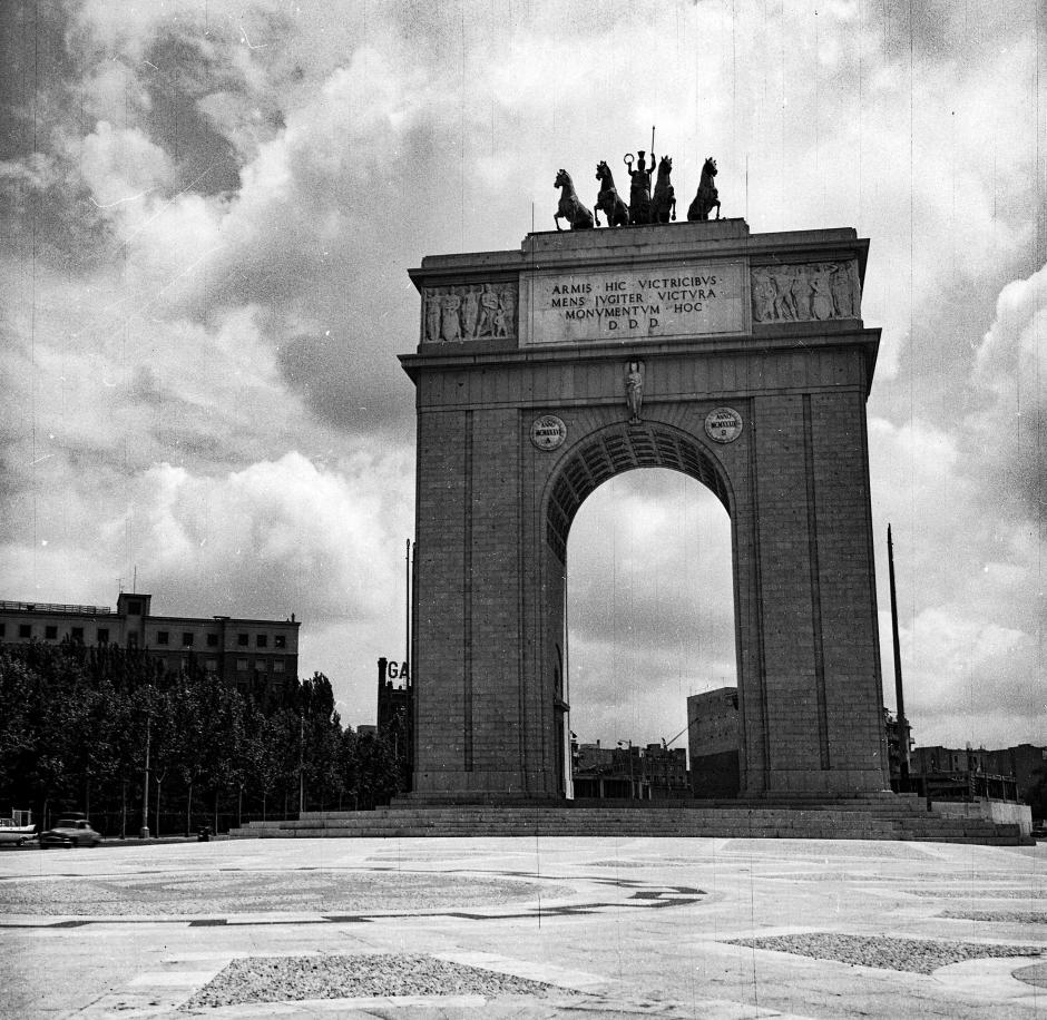 Arco de la Victoria en 1959