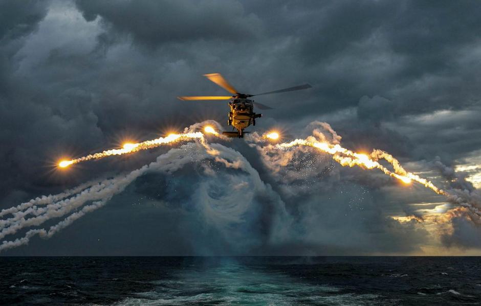 Un helicoptero MH-60R de la Marina australiana