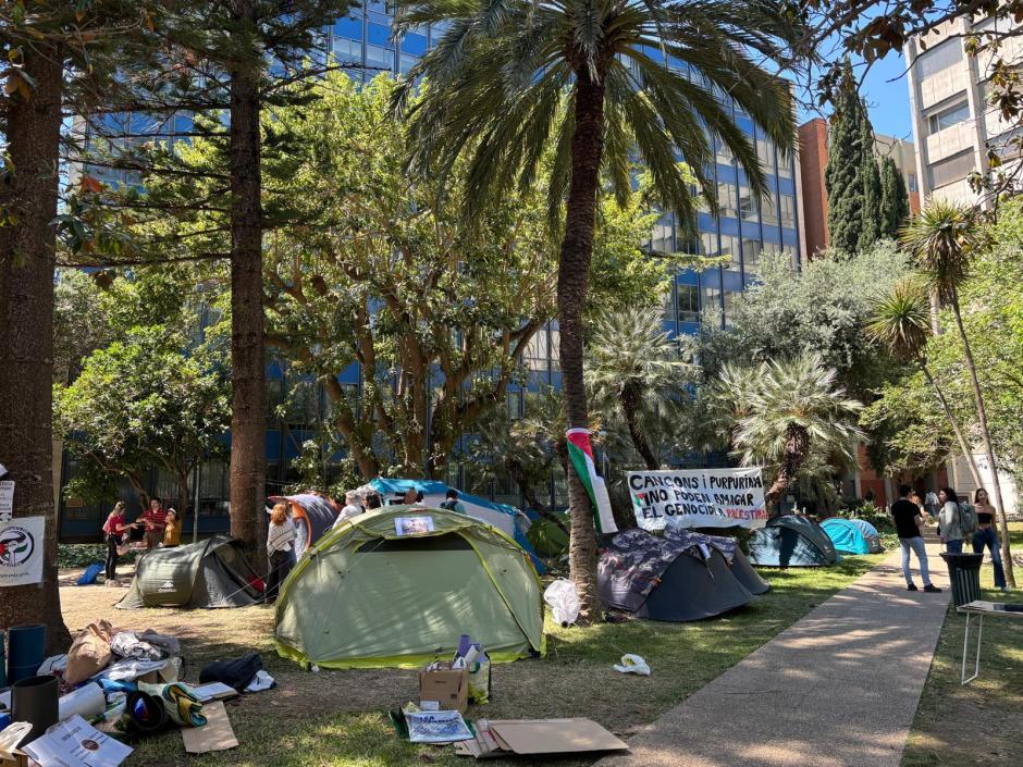 Imagen de la acampada en la Facultad de Filosofía de la Universidad de Valencia