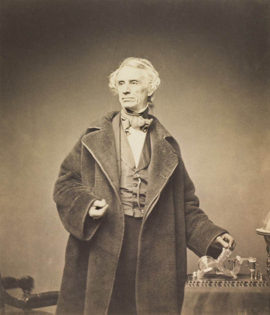 Morse con su grabadora. Fotografía tomada por Mathew Brady en 1857