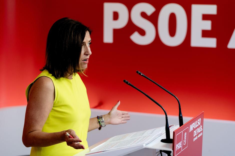 La portavoz de la Ejecutiva Federal del PSOE, Esther Peña Camarero