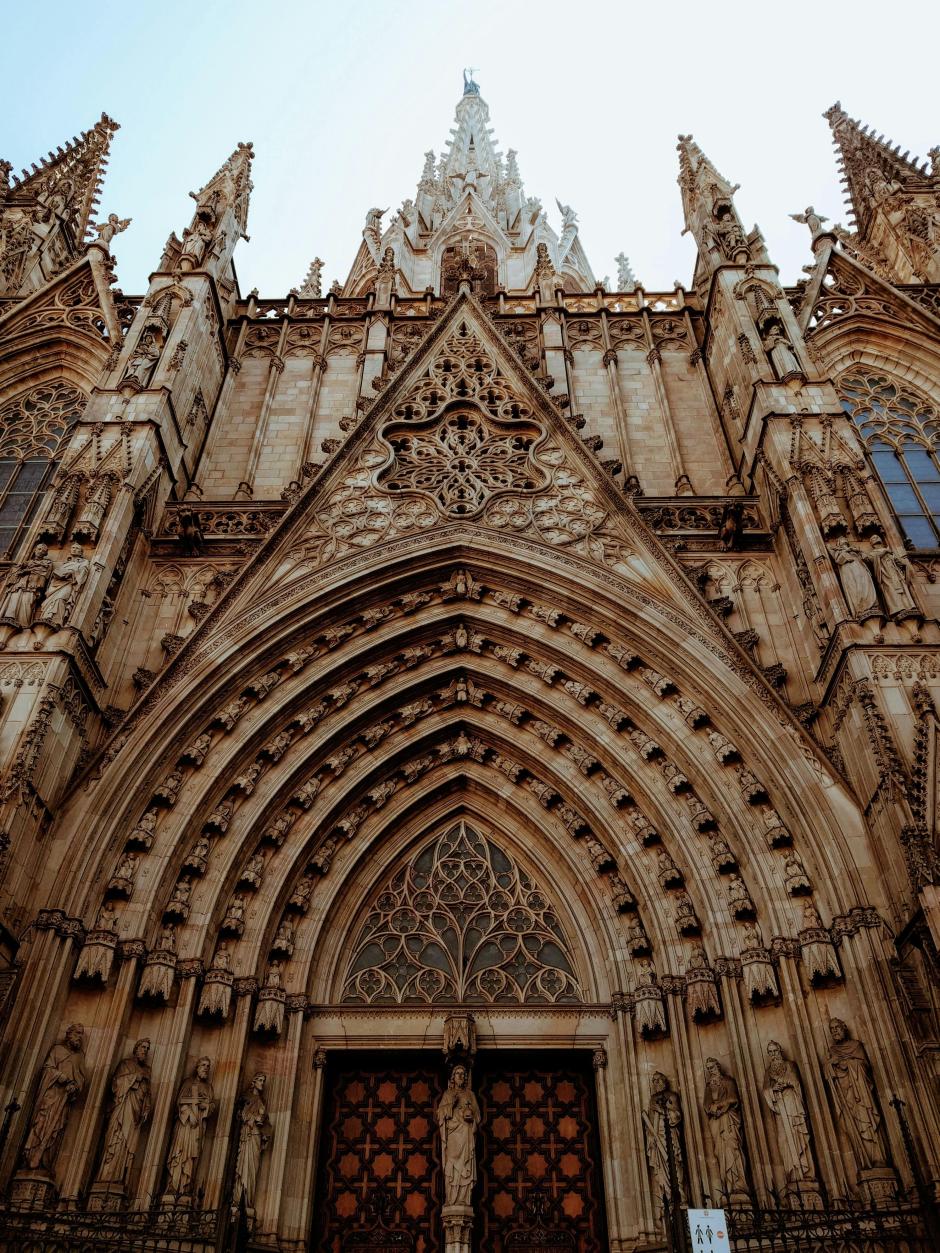 Actual fachada de la Catedral de Barcelona