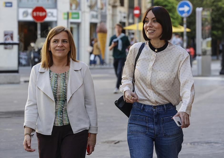 Pilar Bernabé y Diana Morant, llegando a un acto del PSPV-PSOE en Valencia