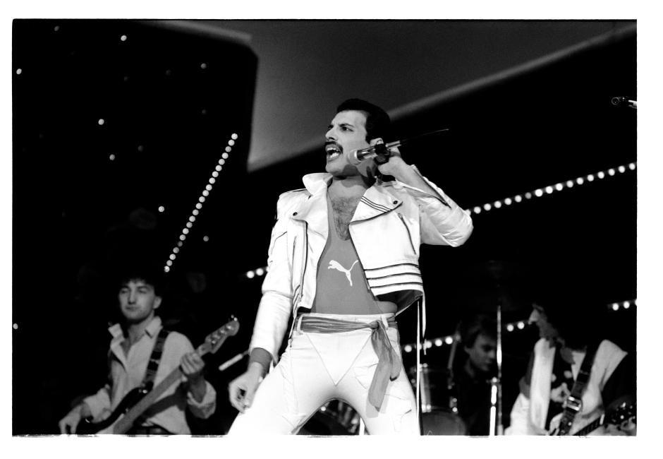John Deacon, Freddie Mercury and Brian May
 Queen in concert at San Remo, Italy - February 1984