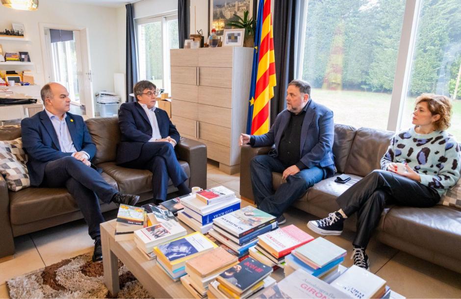 Oriol Junqueras y Carles Puigdemont, reunidos en la 'Casa de la República' este jueves