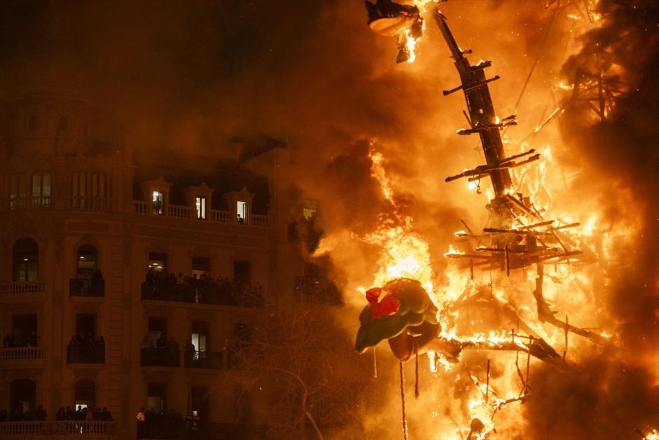 Cremà de la Falla Municipal del Ayuntamiento de Valencia