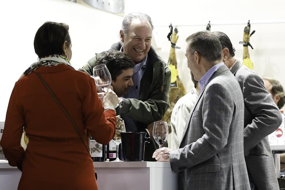 Bertin Osborne visits the "El Salón del Gourmet" fair in Madrid, April 9, 2025