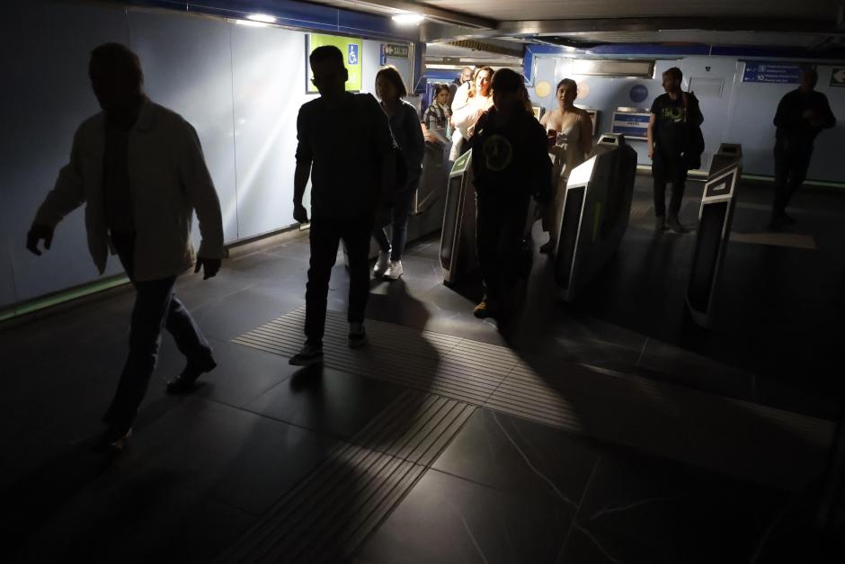Imagen del Metro de Madrid durante el apagón