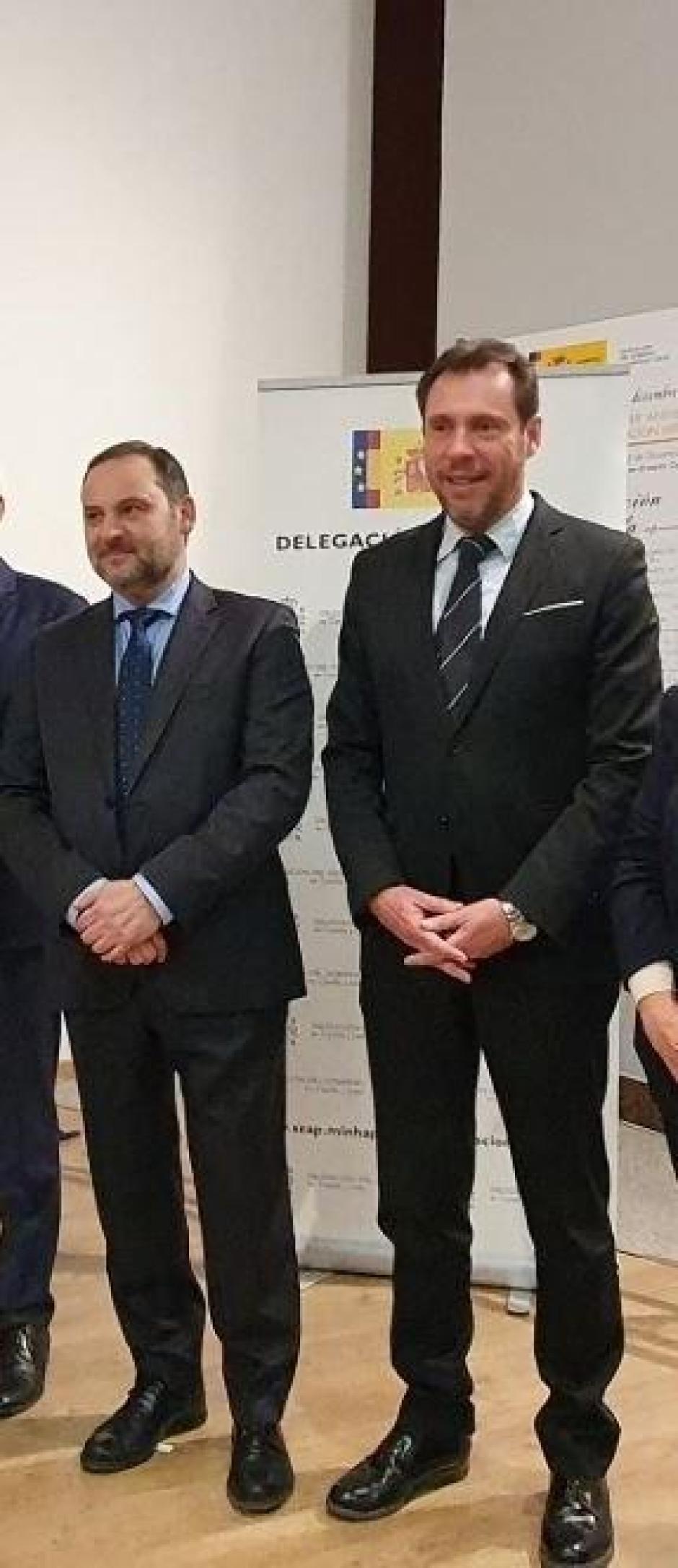 Óscar Puente junto a José Luis Ábalos en una foto de archivo