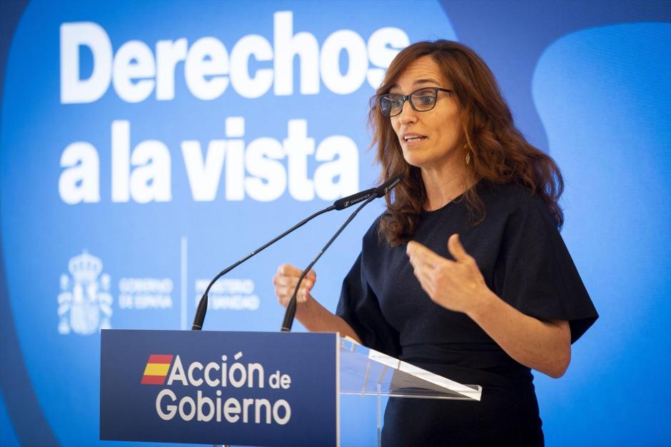La ministra de Sanidad, Mónica García