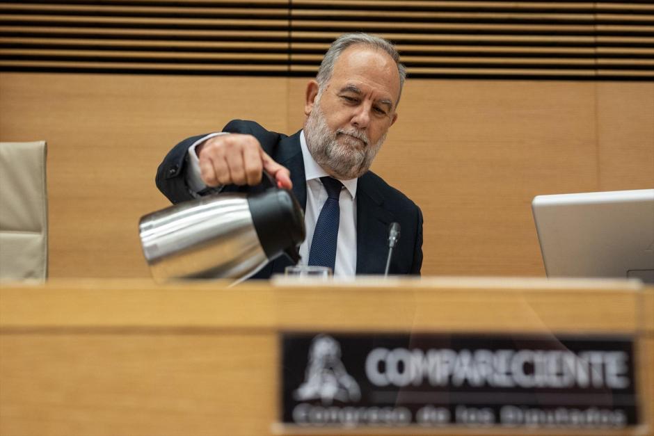 El secretario general del Centro Nacional de Inteligencia, Luis García Terán, en la Comisión de Investigación del Congrso sobr el 17-A