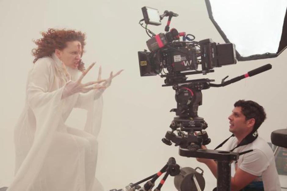 Eduardo Casanova, director de la miniserie Silencio