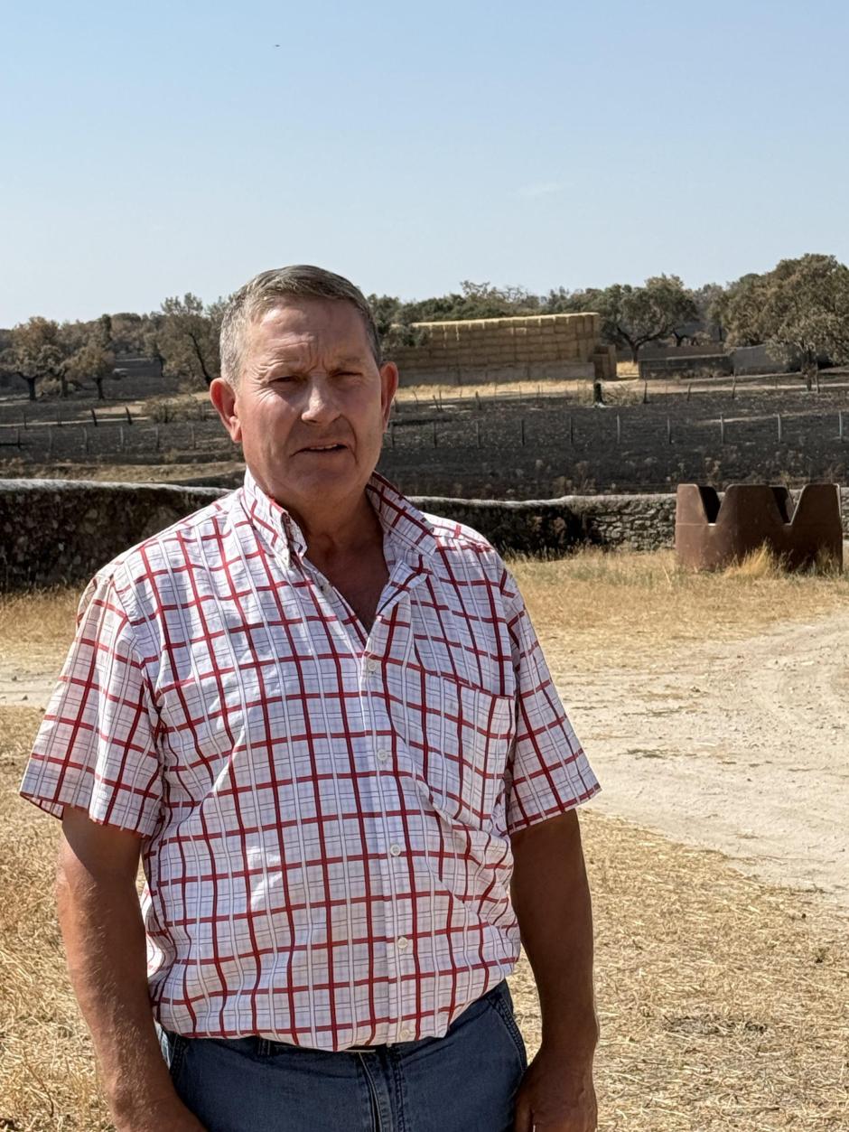El "milagro" de unas pacas de paja que se salvaron de un fuego en Salamanca