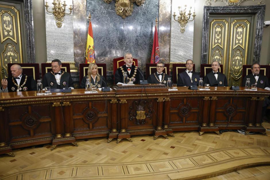 Mesa presidencial de la apertura del Año Judicial