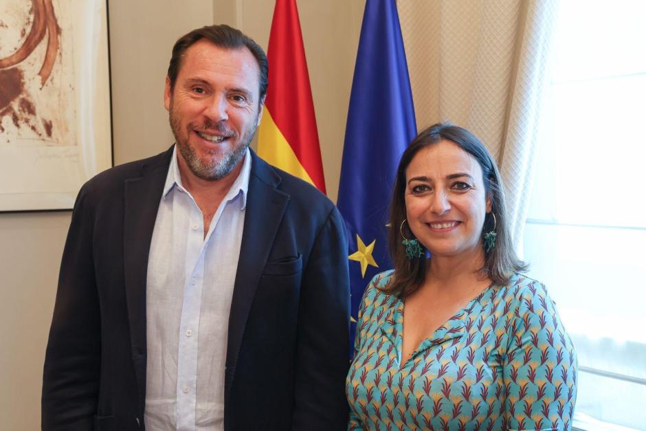 Óscar Puente y Miriam Andrés, reunidos en el Ministerio, en 2024