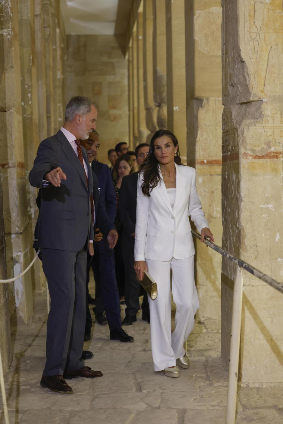 Don Felipe y Doña Letizia, durante la visita al templo