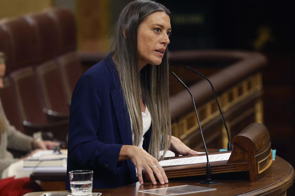 La portavoz de Junts, Míriam Nogueras, durante el debate