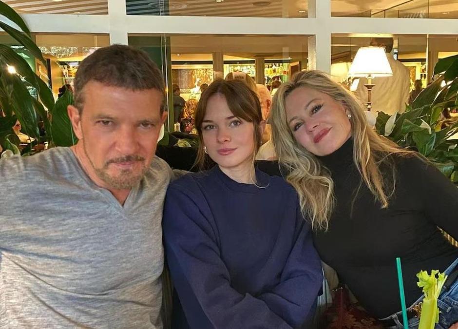 Antonio Banderas y Melanie Griffith, con su hija Stella