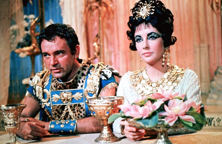 Richard Burton y Elizabeth Taylor, en Cleopatra