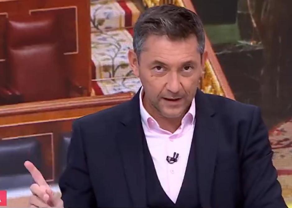 Javier Ruiz, presentador de Mañaneros 360