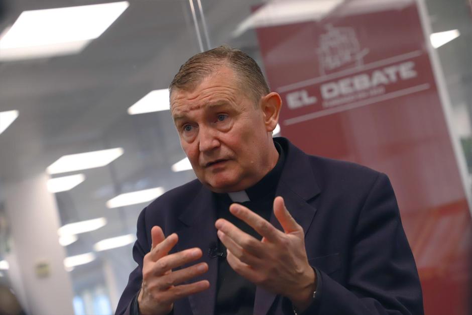 Entrevista al Padre Custodio Ballester tras de ser absuelto de delito de odio por criticar el islam