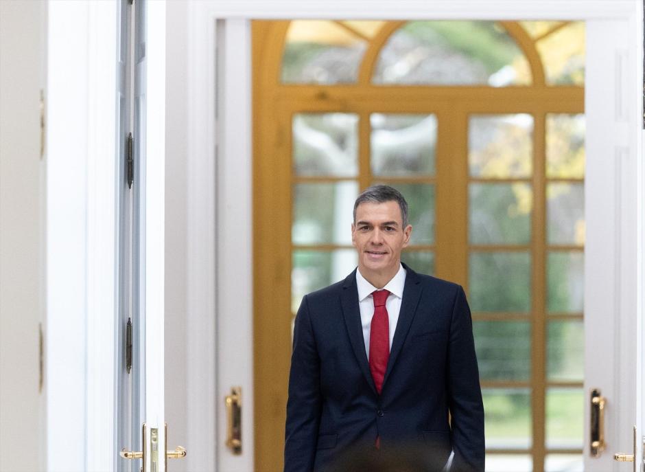 El presidente del Gobierno, Pedro Sánchez, en el Palacio de la Moncloa