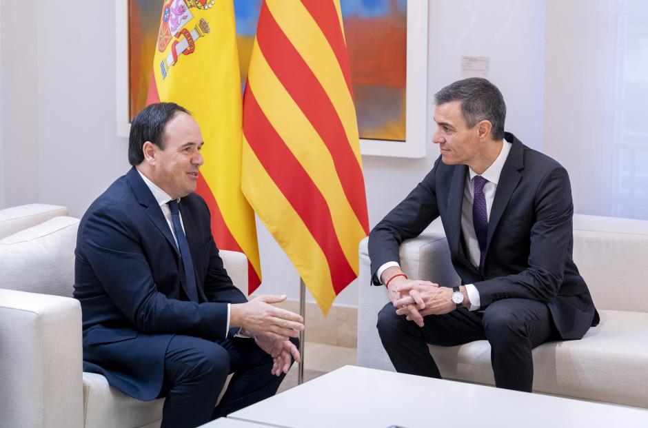 Imagen de la reunión mantenida por Sánchez y Llorca el pasado mes de diciembre