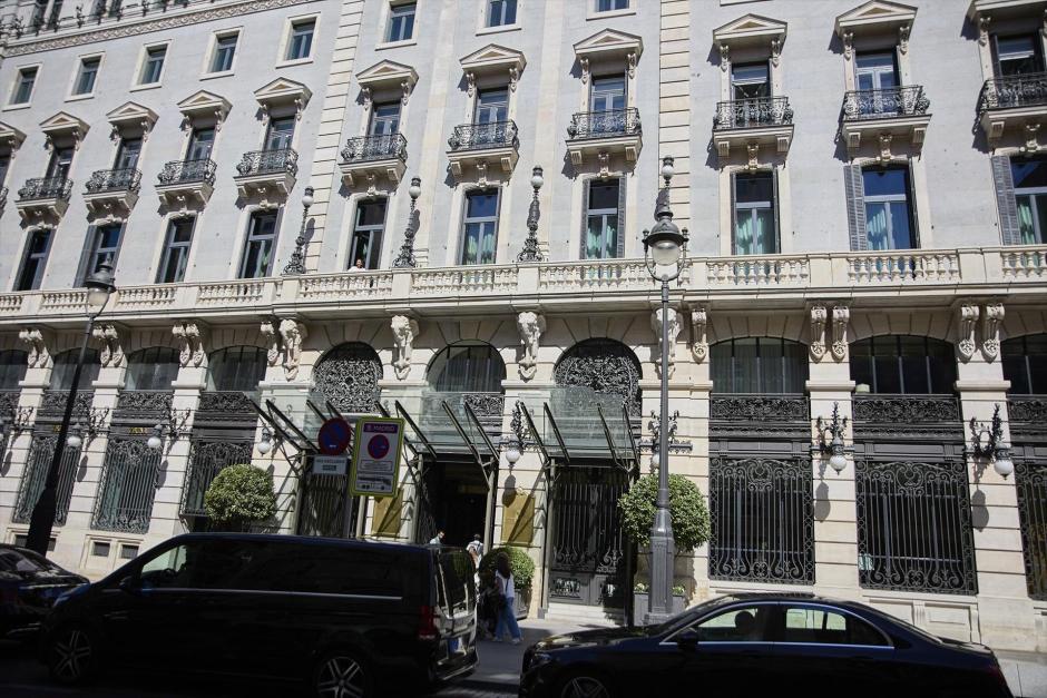 Vista exterior del hotel de lujo Four Seasons, en Madrid