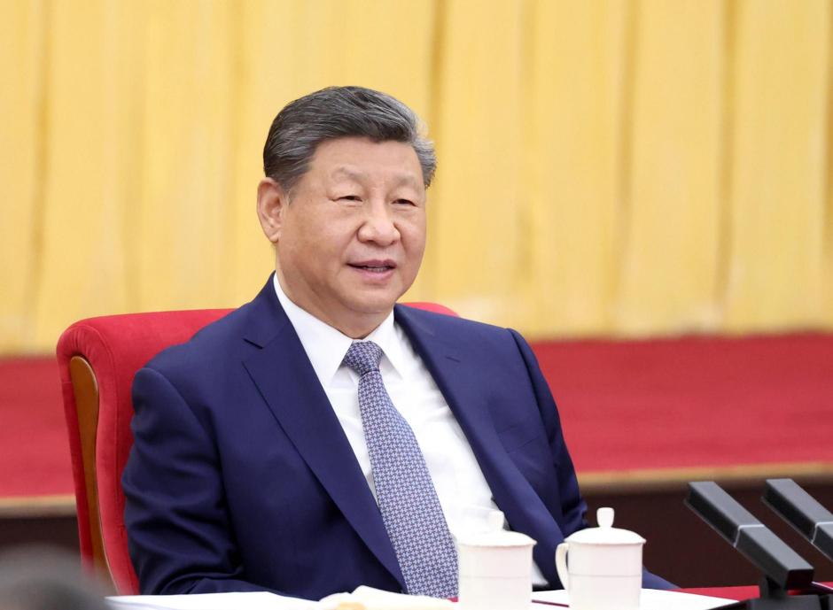 Xi Jinping visita a asesores políticos nacionales del Partido Democrático de Campesinos y Trabajadores de China el pasado 6 de marzo