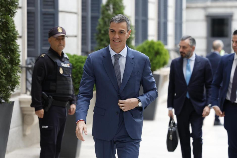Pedro Sánchez a su llegada al Congreso de los Diputados