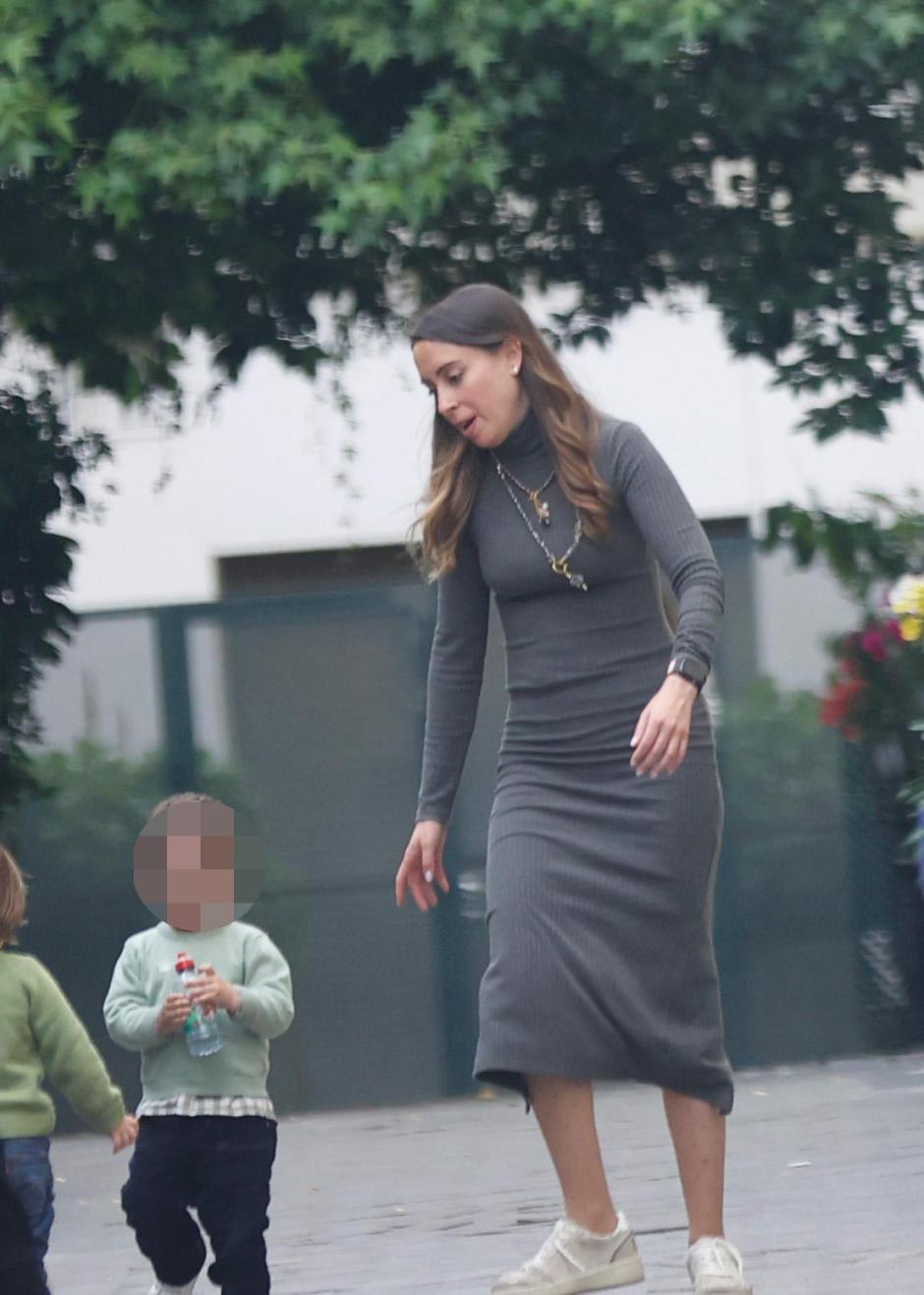 Santiago Pedraz y su mujer Elena Hormigos disfrutan junto a su hijo Jacobo