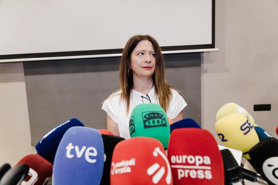 La exmilitante socialista Leire Díez durante una rueda de prensa