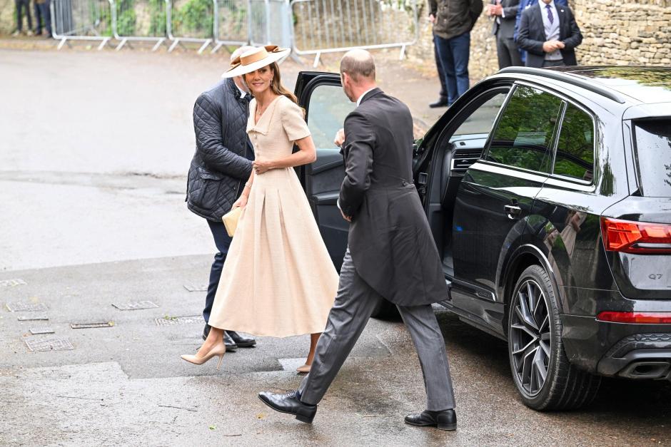 BGUK_3604021 - Kemble, UNITED KINGDOM  William, Prince of Wales and Catherine, Princess of Wales, arrive for the Royal wedding of Peter Phillips and Harriet Sperling at All Saints' Church in Kemble, England    Pictured: Catherine, Princess of Wales, William, Prince of Wales    BACKGRID UK 6 JUNE 2026     BYLINE MUST READ: Zak Hussein / BACKGRID    UK: +44 208 344 2007 / uksales@backgrid.com    USA: +1 310 798 9111 / usasales@backgrid.com    *Pictures Containing Children Please Pixelate Face Prior To Publication* *** Local Caption *** .