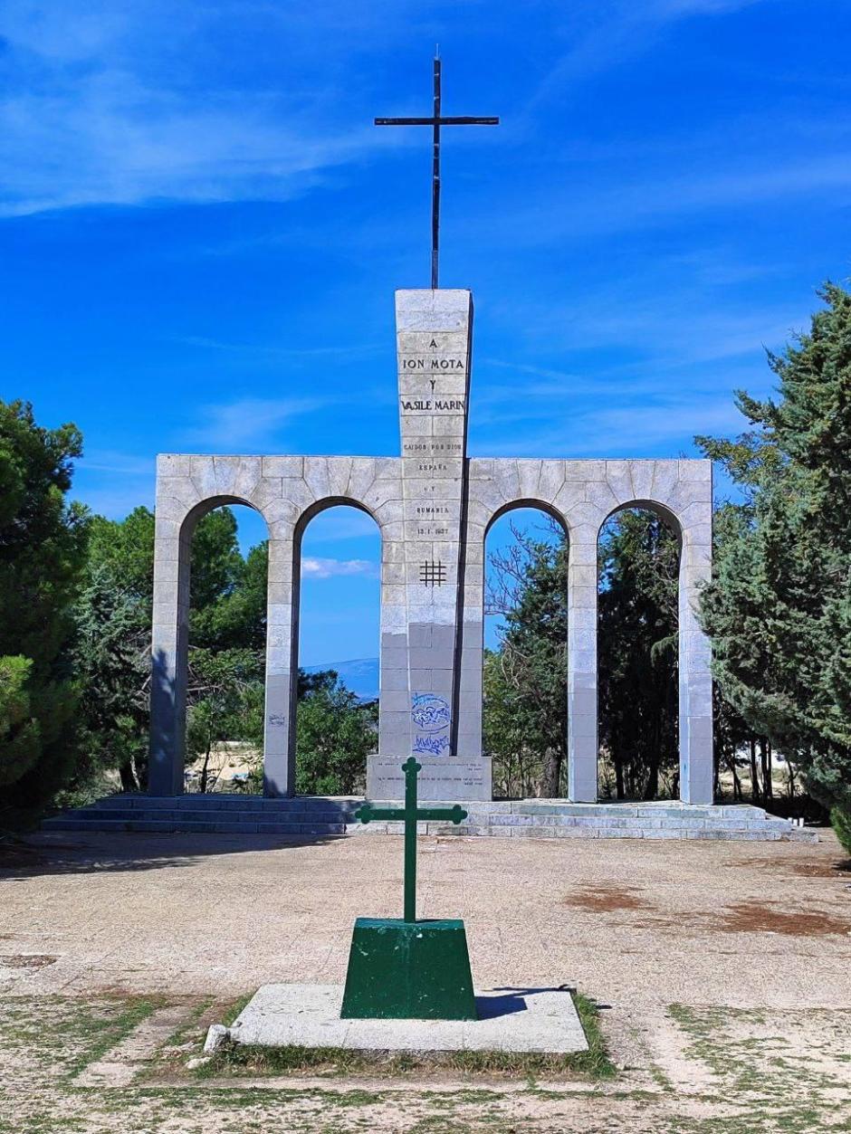 Monumentos a los Rumanos Caídos, en Majadahonda (Madrid)