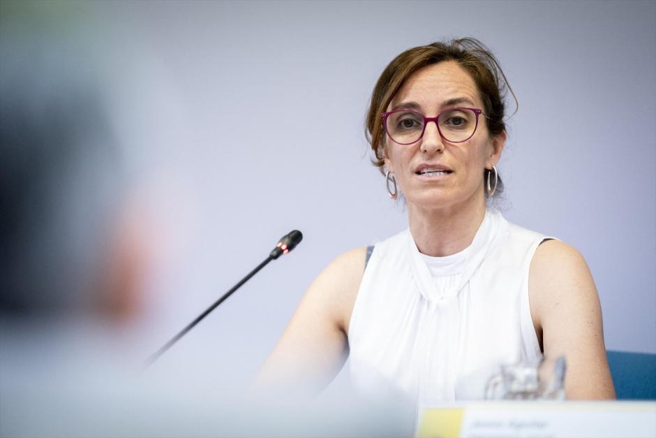 La ministra de Sanidad, Mónica García, durante la presentación del estudio sobre ‘Cesación tabáquica, un reto sanitario y social’, en el Ministerio de Sanidad, a 19 de junio de 2026