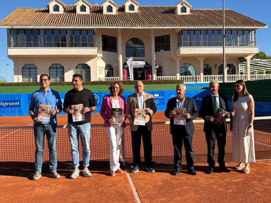 Presentación de la IV Copa Leyendas del Tenis