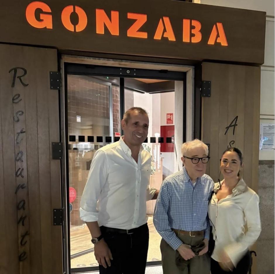 Woody Allen en el asador Gonzaba de Madrid