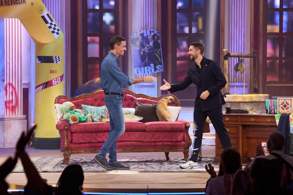 Pedro Sánchez visitó a David Broncano en La Revuelta
