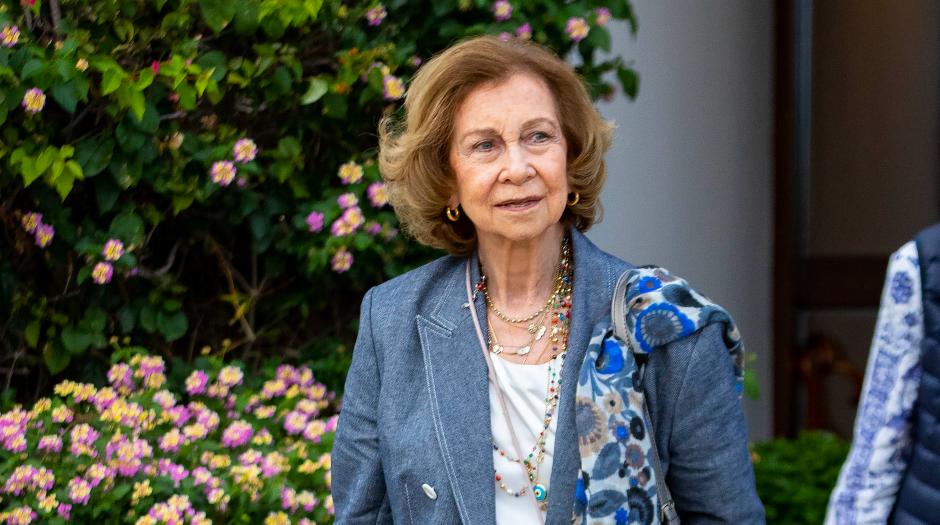 Queen Sofia of Spain after a reception hosted by KingConstantijn ofGreece in Athens, on October 24, 2021 *** Local Caption *** .