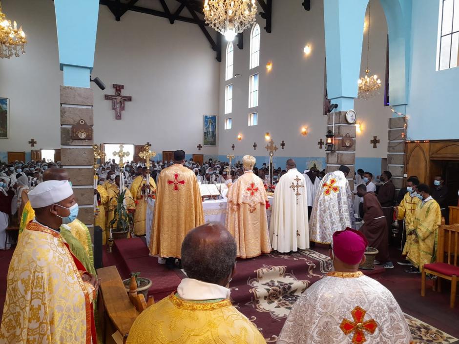 Ordenación sacerdotal en rito etiópico a comienzos de octubre en la Iglesia de San Francisco