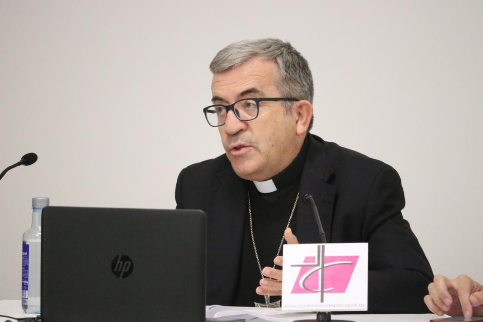 Mons. Luis Argüello, secretario general de la CEE