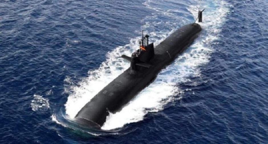 Imagen aérea del submarino S-80