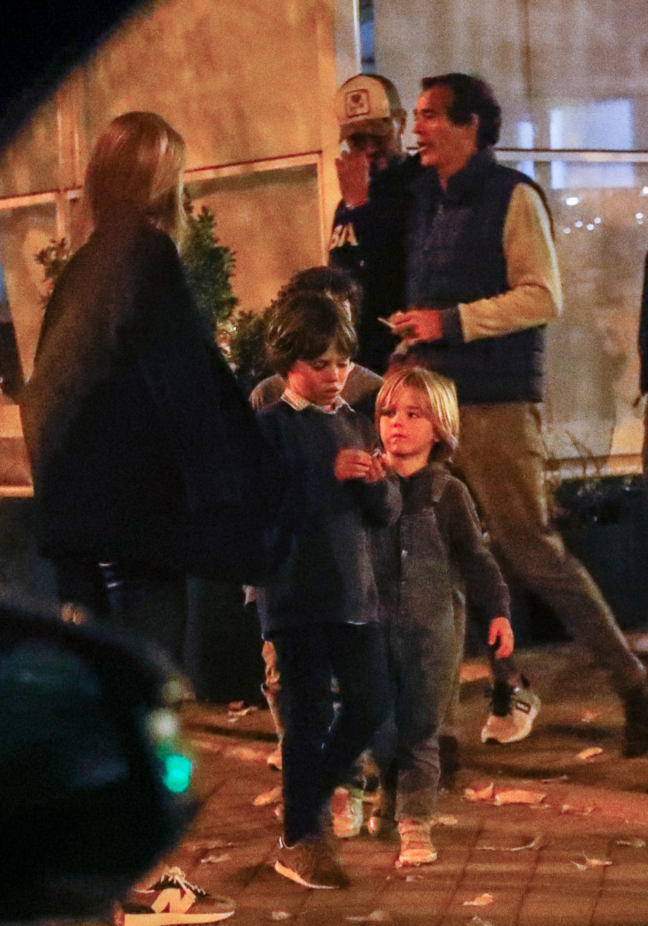 Amelia Bono and her sons and Fernando Ligués in madrid, November 21 2021.