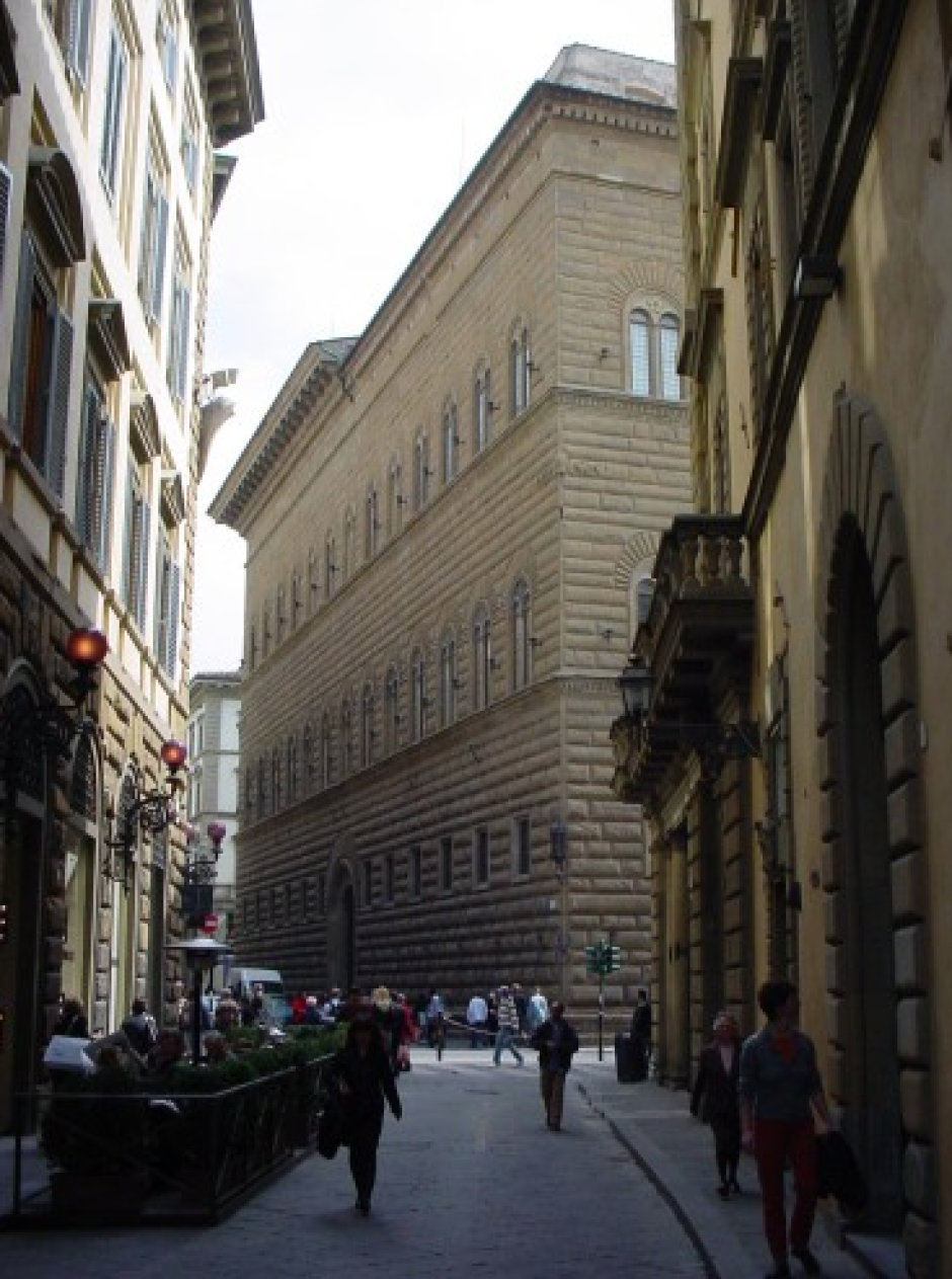 Fachada del Palacio Strozzi