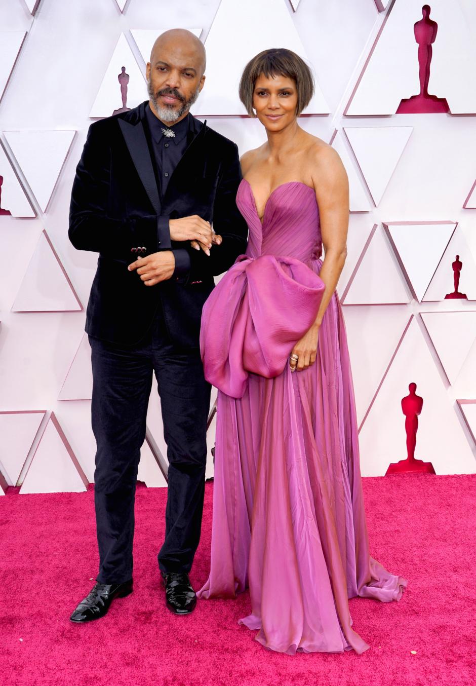 Singer Van Hunt and actress Halle Berry arriving to the Oscars during the 93rd Academy Awards in Los Angeles, California, U.S., April 25, 2021.