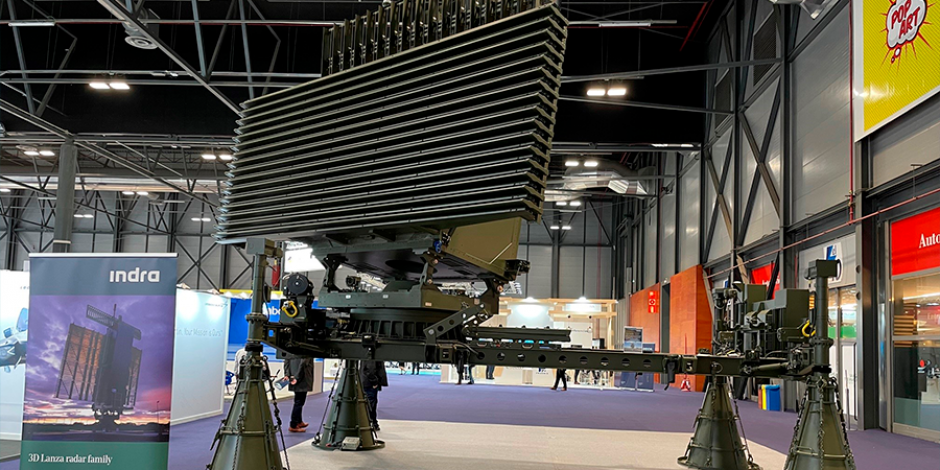 Radar Lanza 3D de Defensa Aérea Desplegable (DADR) de Indra